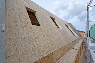 Die Konstruktion der Wand- und Dachbauelemente, die individuell und nach Maß vorgefertigt werden - Mansarddach Karlsruhe