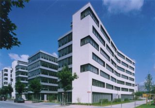 Außenansicht - Bürogebäude Franklinstraße Frankfurt